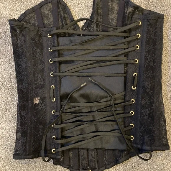 Agent Provocateur Black Lace Corset - Picture 3 of 9